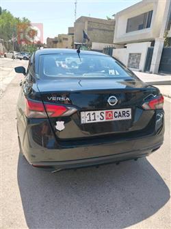نيسان فيرسا